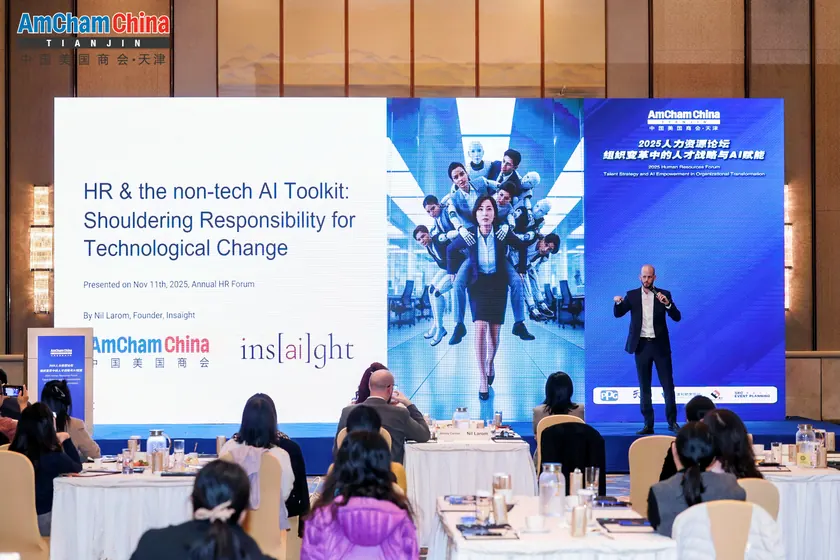 Nil Larom presenting the HR and non-tech AI toolkit at AmCham China
