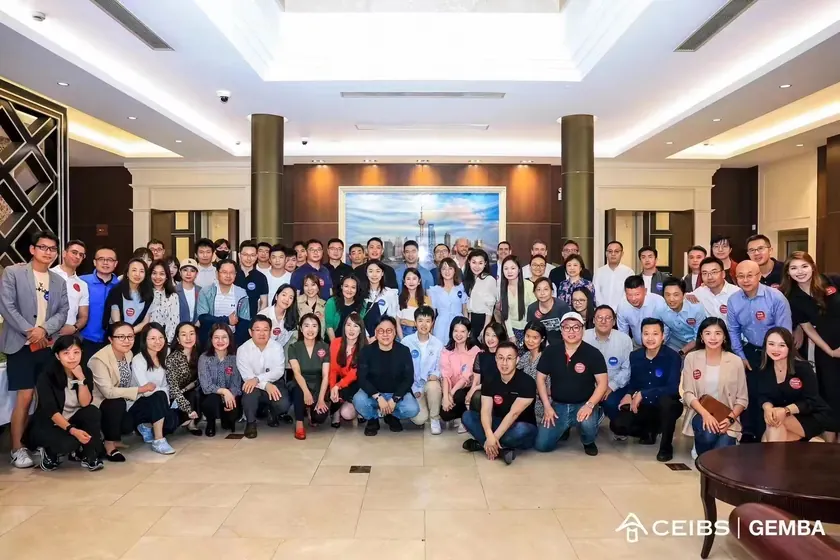 Nil Larom with a CEIBS Global EMBA cohort