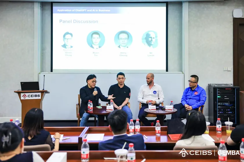 Nil Larom on a panel discussion at CEIBS